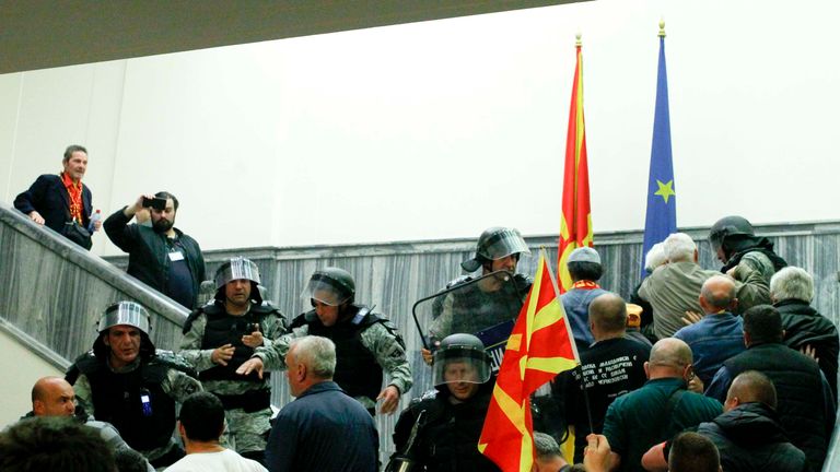 Police try to stop protesters entering Macedonia's parliament 
