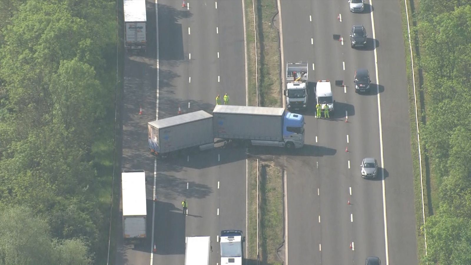 Lorry driver arrested after five killed in M6 crash near Stoke | UK ...