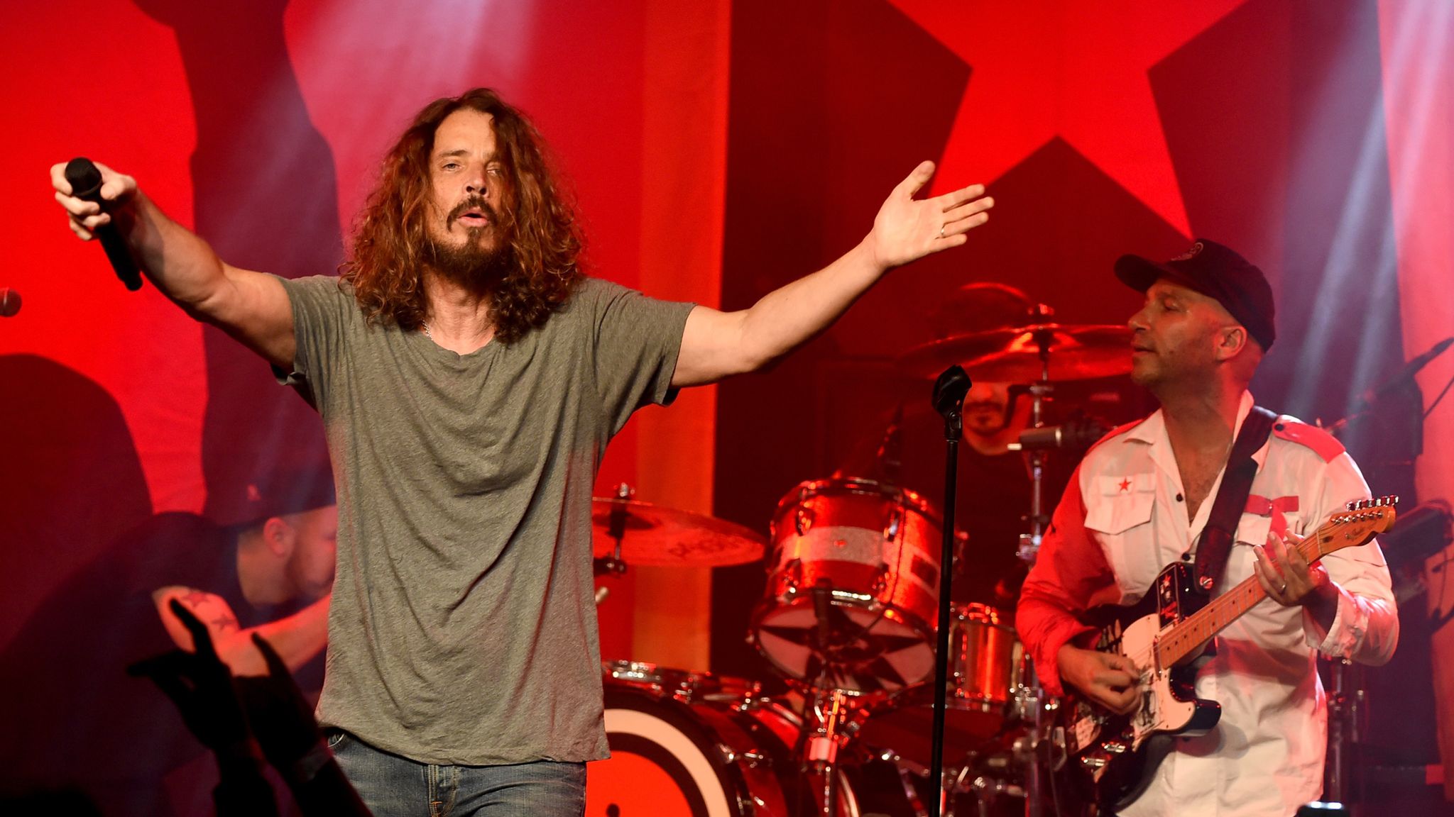 Chris Cornell Soundgarden And Audioslave Rocker Dead At 52 Ents Arts News Sky News