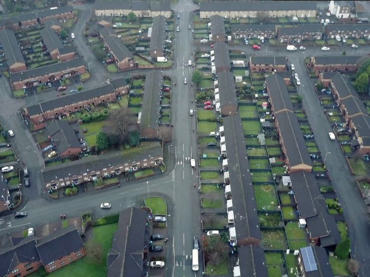 Moss Side, where Salman Abedi grew up alongside one of IS&#39;s chief recruiters