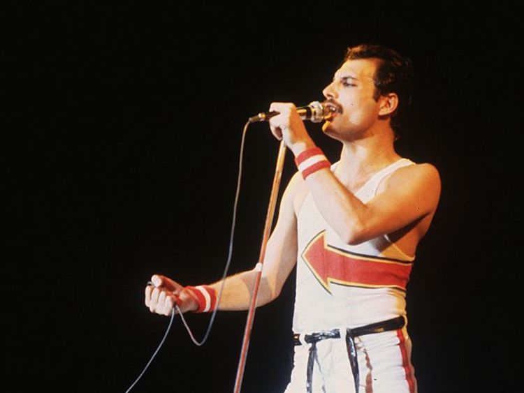 Freddie Mercury, the lead singer of rock band Queen , died of AIDS on 24 November 1991, just two days after confirming rumours that he had the disease