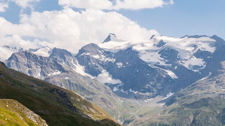 The Col du Greffier is the u-shaped dip to the left of the highest point