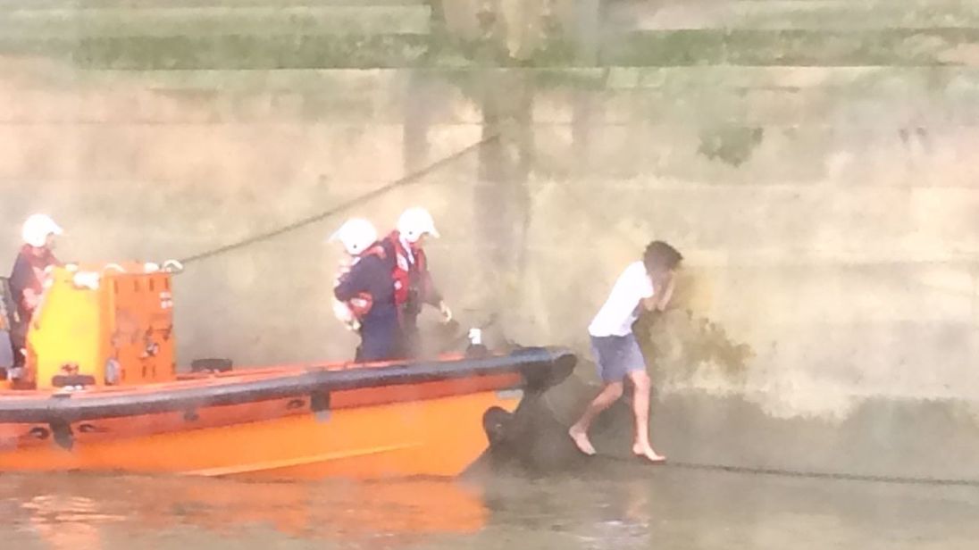 The man being rescued. Pic: MPS Marine Policing Unit/Twitter