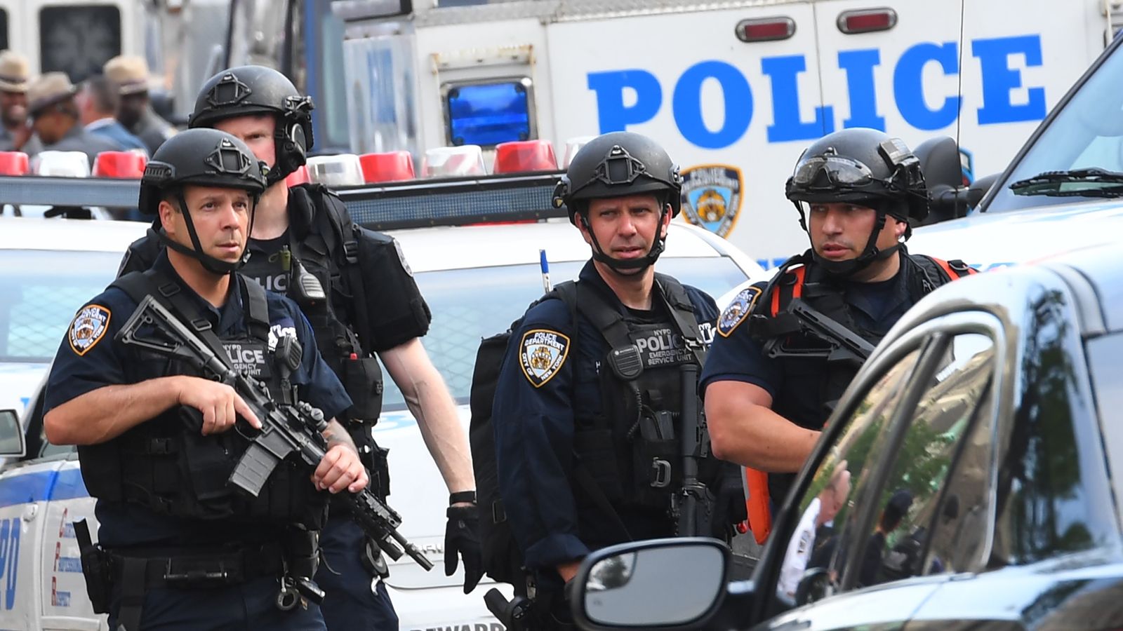 Doctor goes on shooting rampage at New York City hospital | World News ...