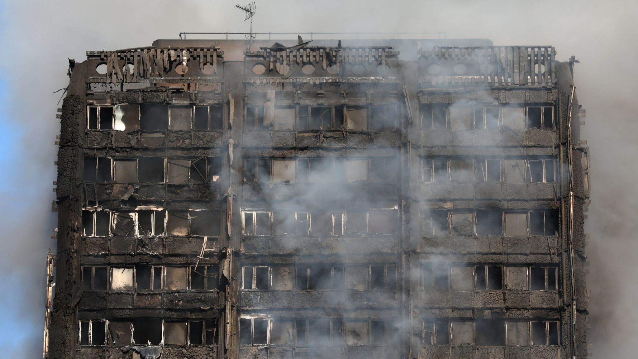 Grenfell Tower fire 'I saw a woman throw her baby from the window