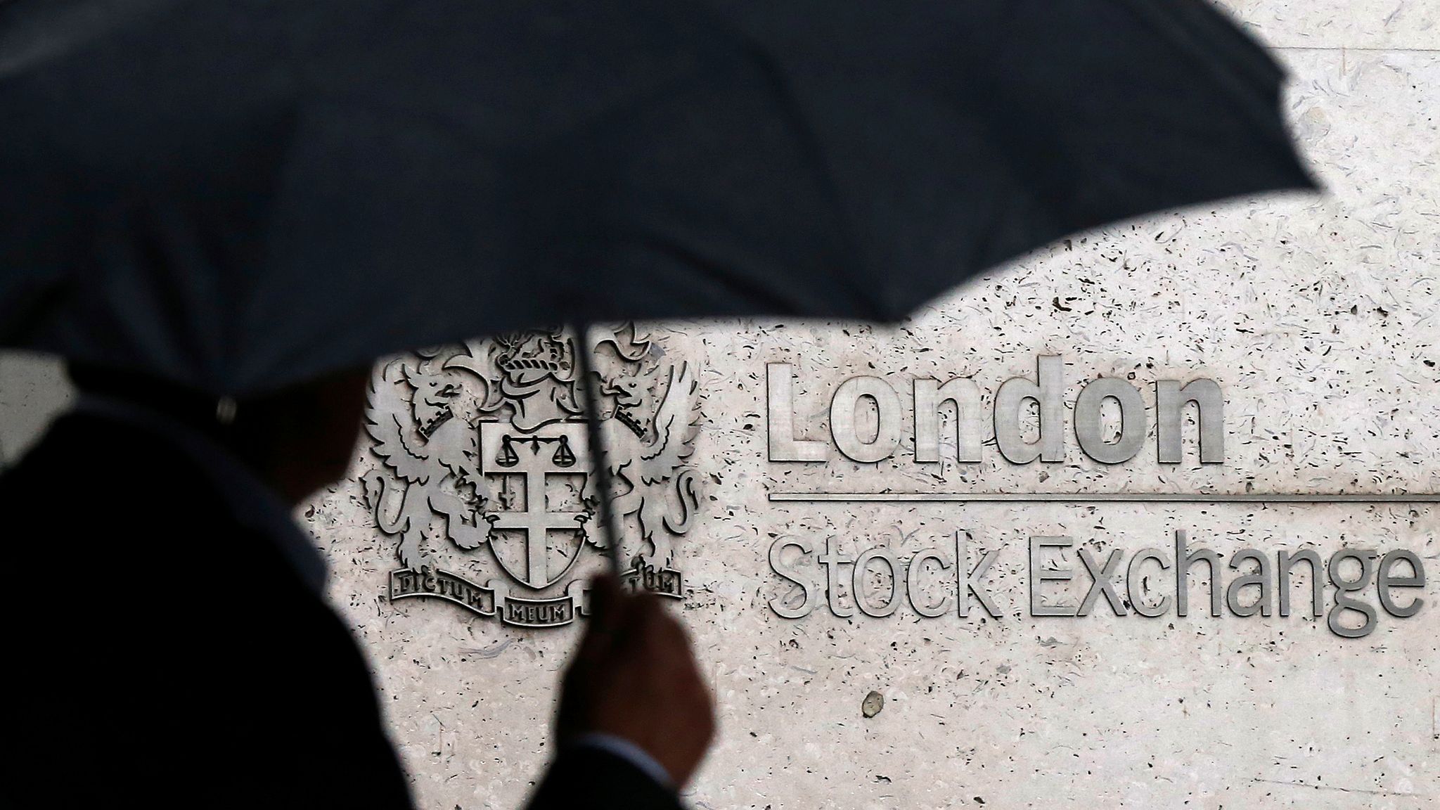 Hedge fund TCI predicts £15bn bid for London exchange owner, Business News