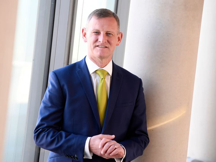 M&S finance boss to leave as profits rise M&S finance boss to leave as profits rise