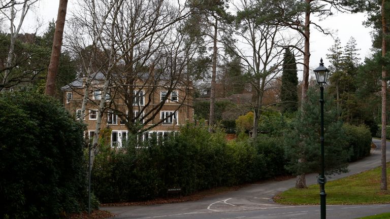 Granville Road on the St George&#39;s Hill private estate, where Russian businessman Alexander Perepilichnyy collapsed on November 10, is seen near Weybridge in Surrey November 28, 2012. A Russian businessman helping Swiss prosecutors uncover a powerful fraud syndicate has died in mysterious circumstances outside his mansion in Britain, in a chilling twist to a Russian mafia scandal that has strained Moscow&#39;s ties with the West. REUTERS/Olivia Harris (BRITAIN - Tags: CRIME LAW)