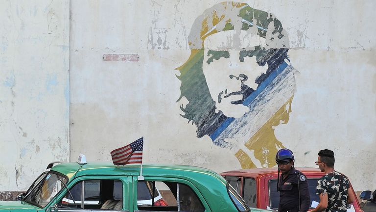 Executioner of 'Che' Guevara dies in Bolivia, Newsline