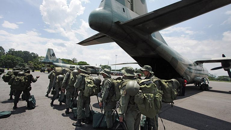 A Y-8F-100 plane used by Venezuelan troops. File-pic