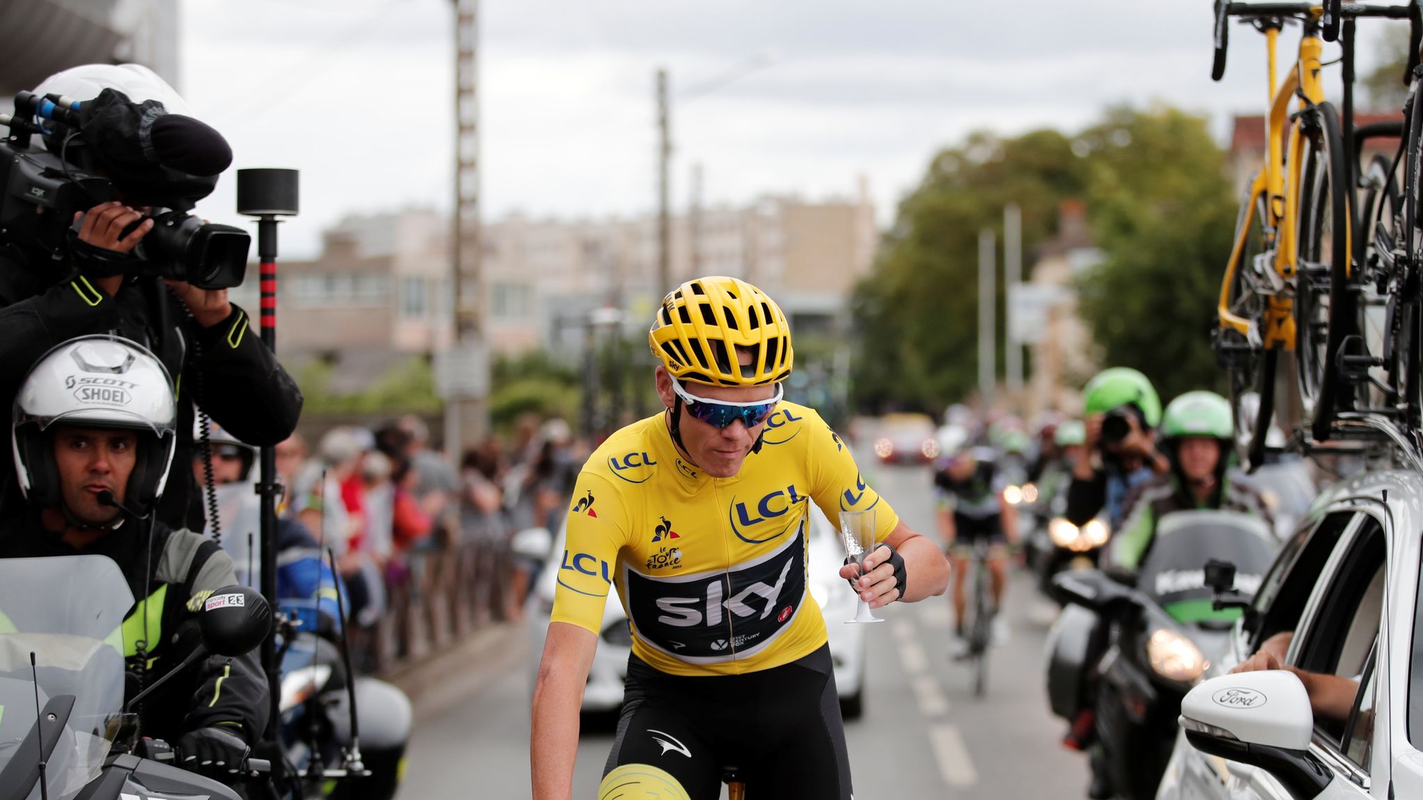 Team Sky's Chris Froome wins fourth Tour de France title UK News
