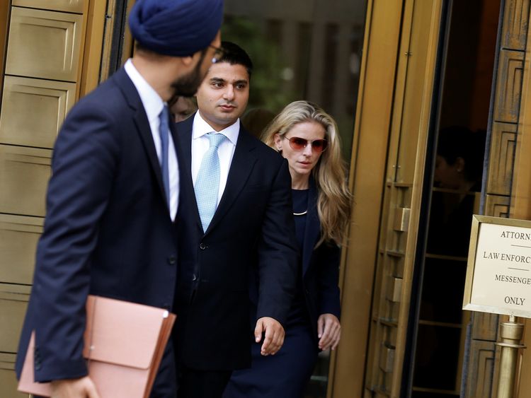 Rohan Ramchandani (C) was a senior currency trader at Citigroup