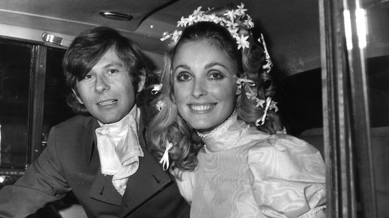 Polish film director Roman Polanski and American actress Sharon Tate (1943 - 1969) at their wedding. She was subsequently murdered by members of Charles Manson&#39;s pseudo-religious sect The Family. (Photo by Evening Standard/Getty Images)
