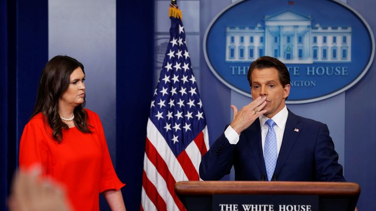 Anthony Scaramucci blows a kiss to reporters