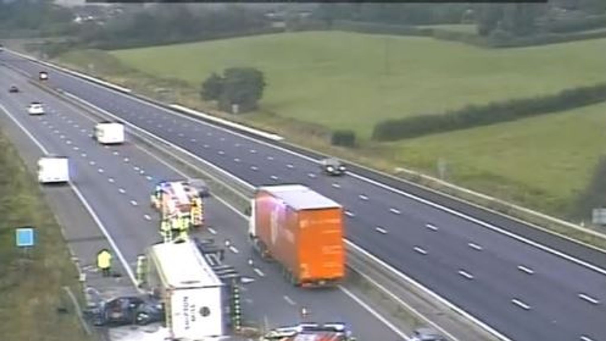 Flour covers M5 motorway after lorry crash in Gloucestershire | UK News ...