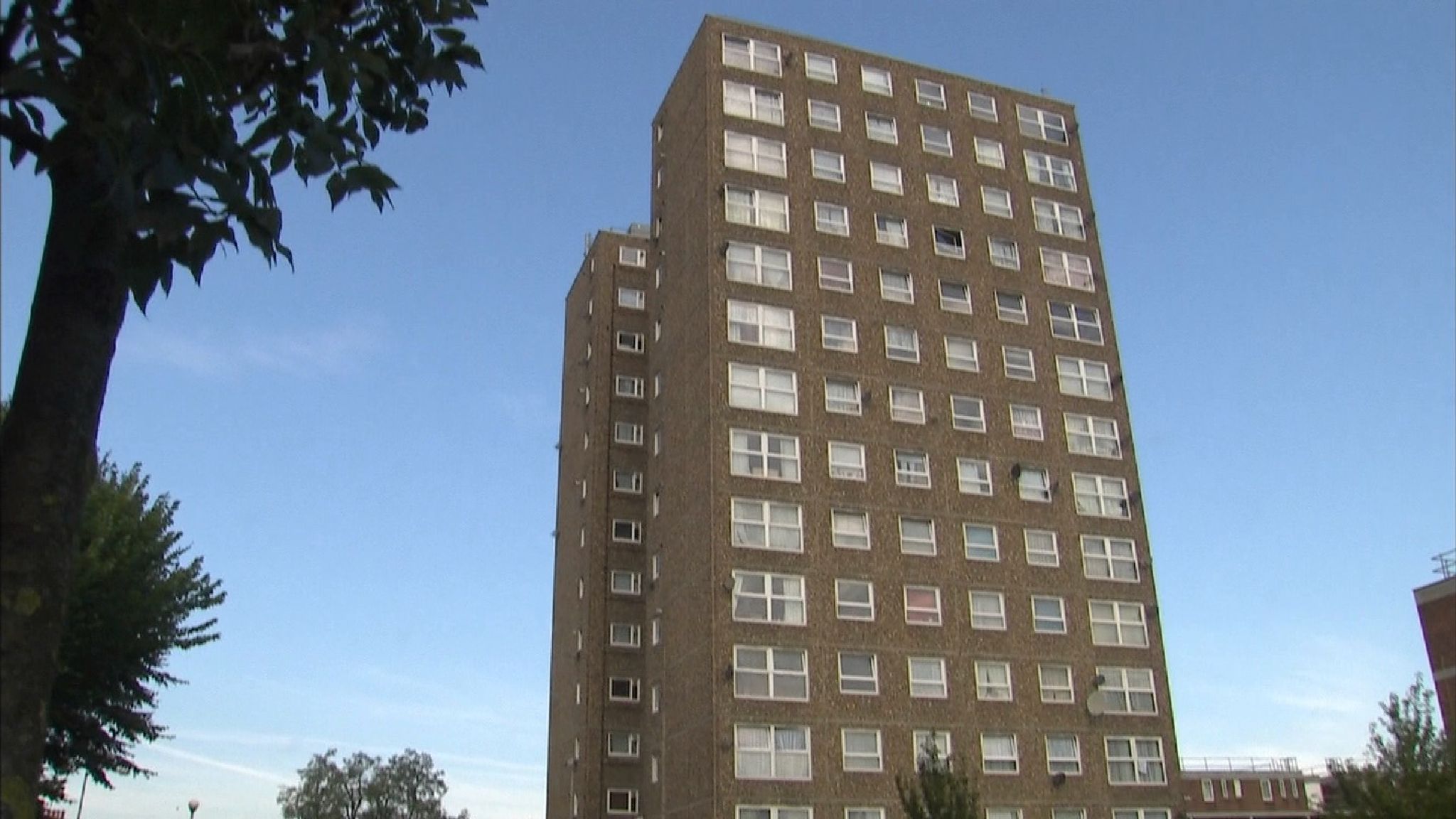 Southwark tower blocks residents told of collapse risk UK News Sky News