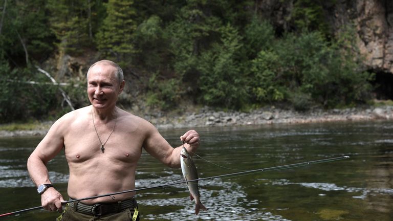 Putin fishes in the remote Tuva region