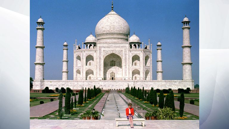 Feb 1992: The Princess of Wales in front of the Taj Mahal, during a Royal tour of India 