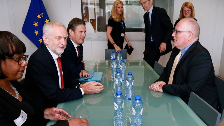 Jeremy Corbyn (L) and Keir Starmer