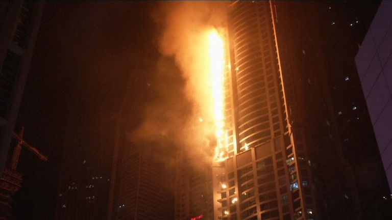 Dubai - Torch Tower on fire