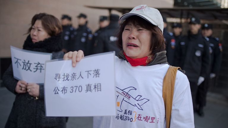 Relatives of missing Chinese passengers at the Foreign Ministry in Beijing on 8 March, 2017