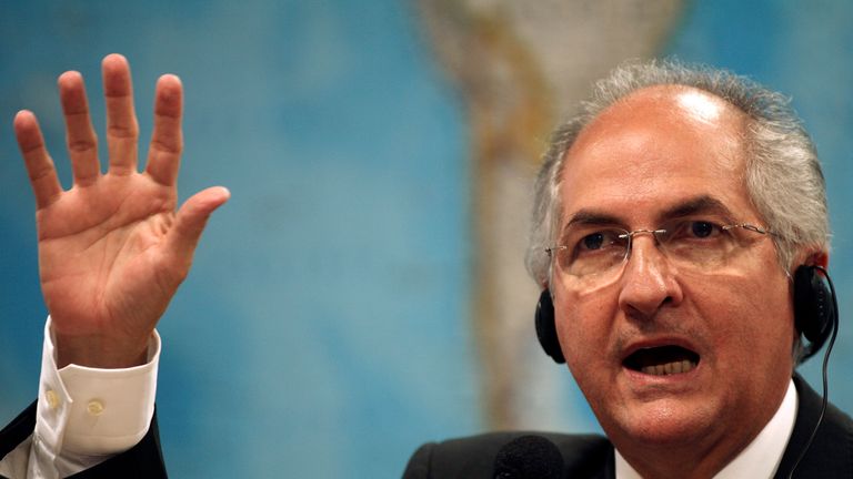 Antonio Ledezma&#39;s family said he was also detained