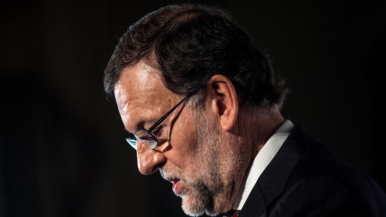 Spain&#39;s Prime Minister, Mariano Rajoy, says he is in contact with authorities