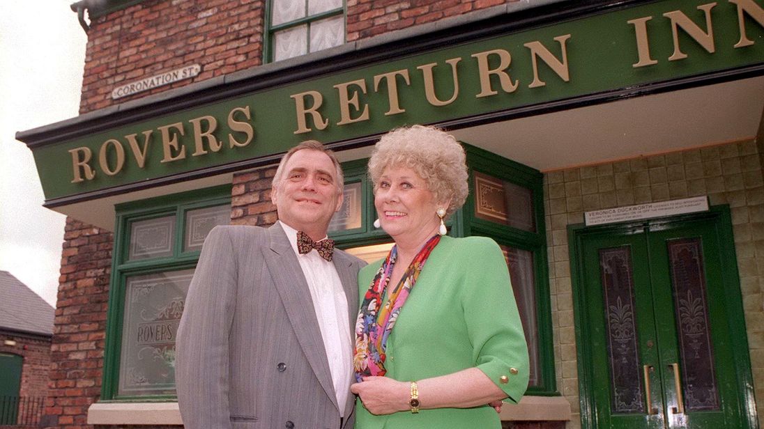 Coronation Street star Liz Dawn, who played Vera Duckworth, dies