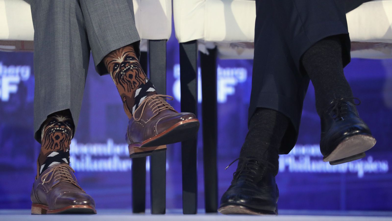 Sock wars: Canadian PM's footwear incurs the wrath of Shatner | Offbeat ...