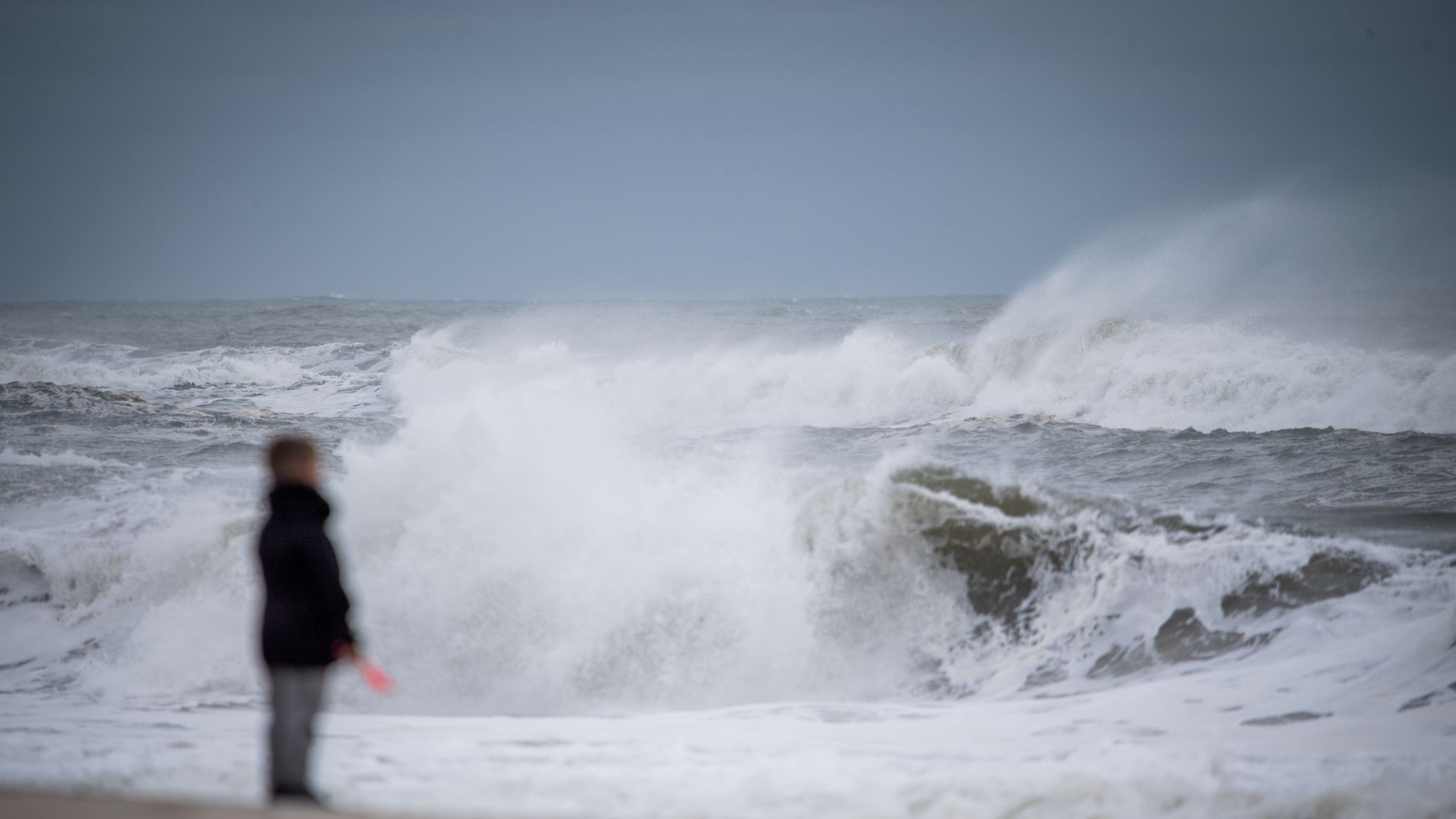 UK to be battered by 60mph gale-force winds and heavy rain | UK News ...