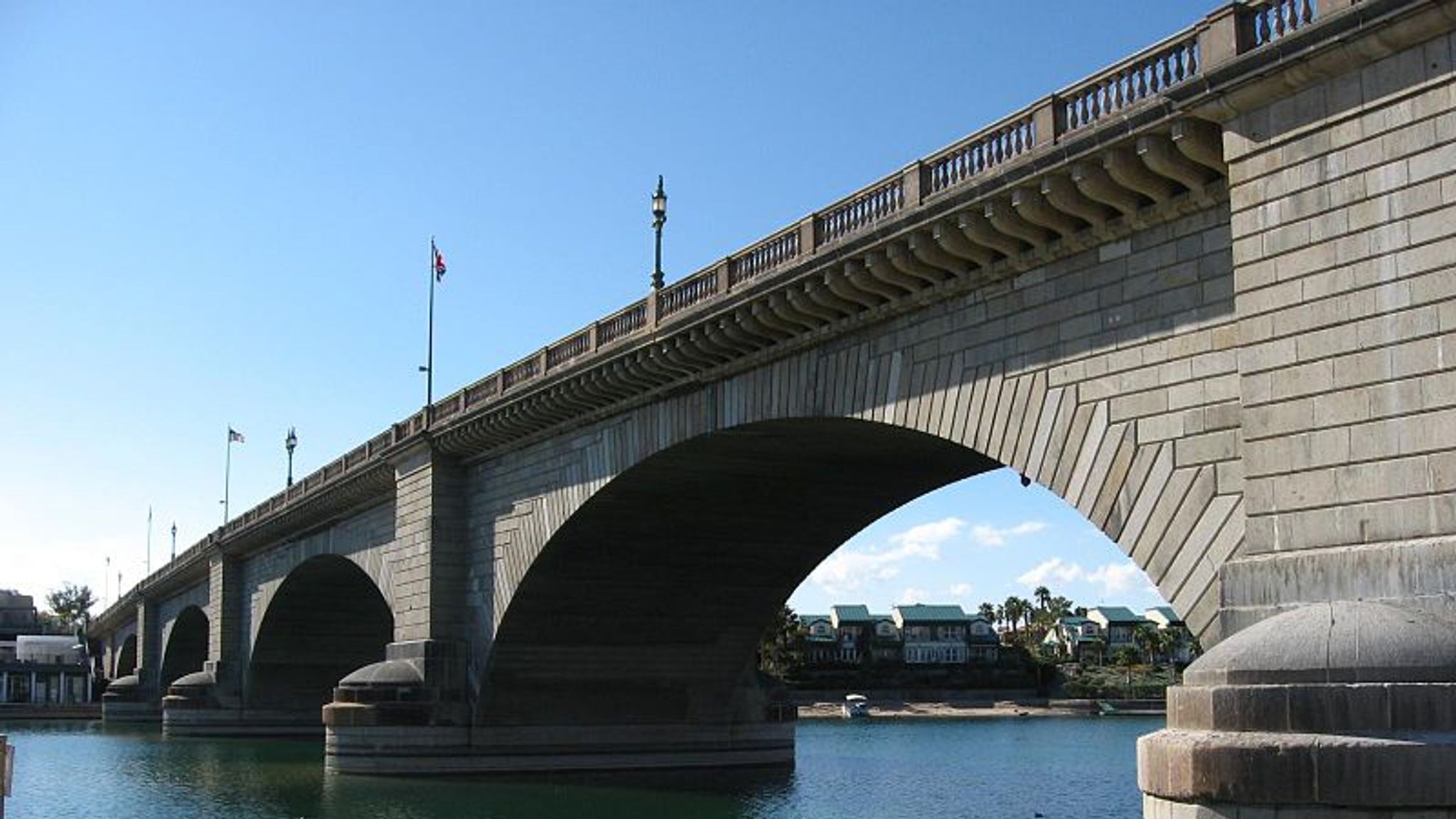 This bridge was built. Бруклинский мост в начале 20 века. Огромный мост. Железнодорожный мост форт-бридж. Florida orange county.