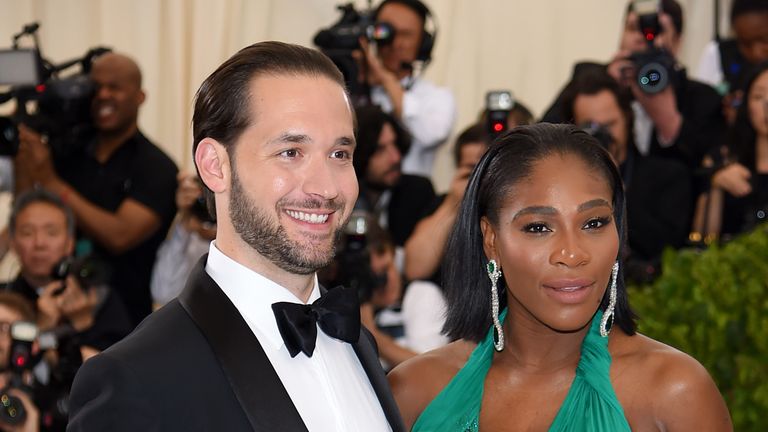 Alexis Ohanian (L) and Serena Williams attend the &#39;Rei Kawakubo/Comme des Garcons: Art Of The In-Between&#39; Costume Institute Gala at Metropolitan Museum of Art on May 1, 2017 in New York City