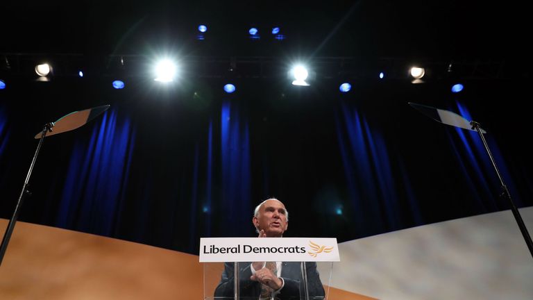Lib Dem leader Sir Vince Cable makes his keynote speech at his party&#39;s conference