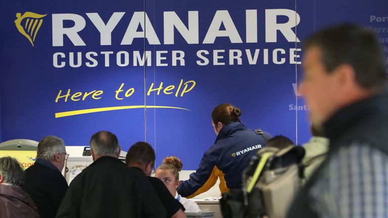 Ryanair S Friday Deadline To Handle Flights Compensation Looms