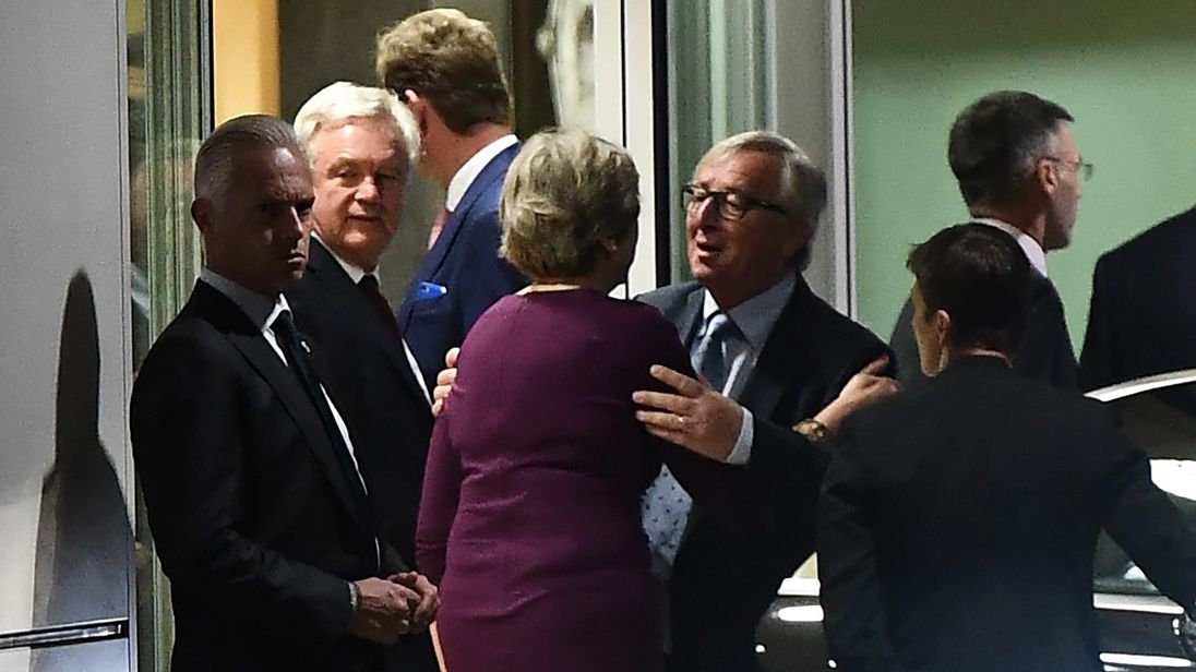 Theresa May and Jean-Claude Juncker