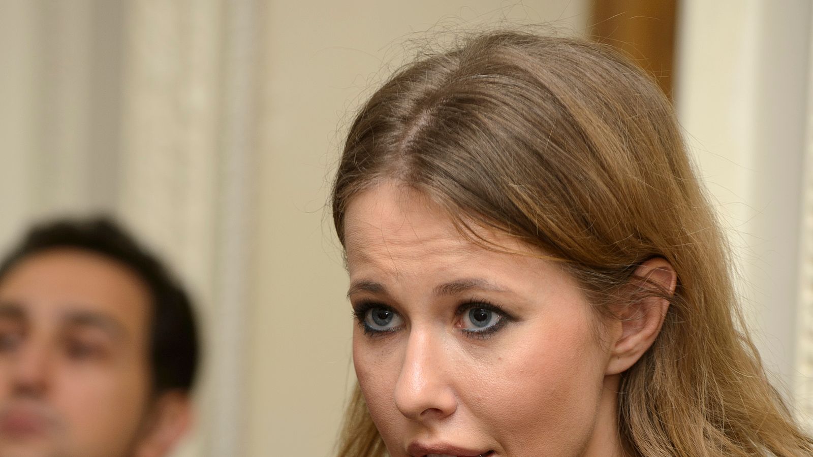 Ksenia Sobchak Russian Tv Host Set To Challenge Putin In Presidential