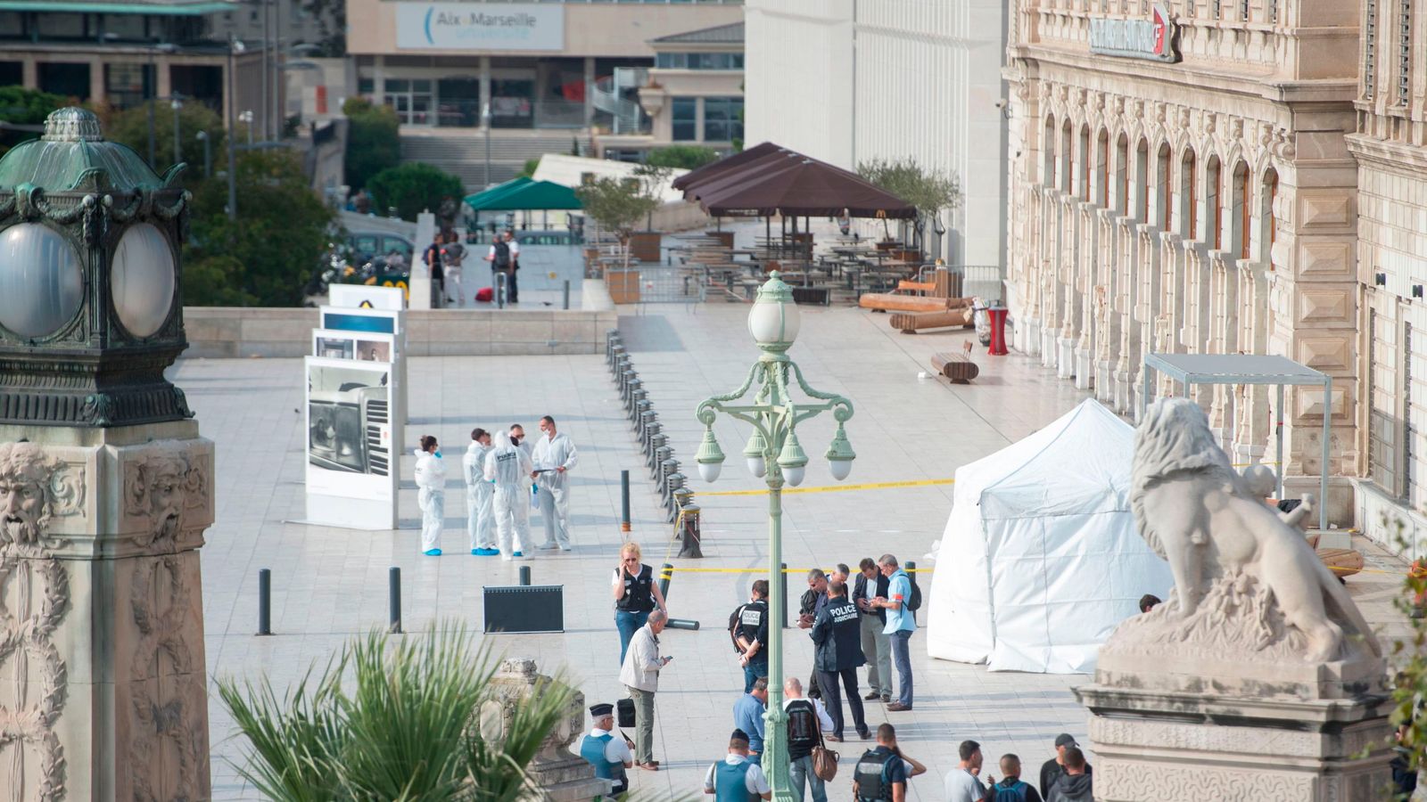 Knifeman Kills Two Women In Marseille Railway Station 'terror' Attack ...