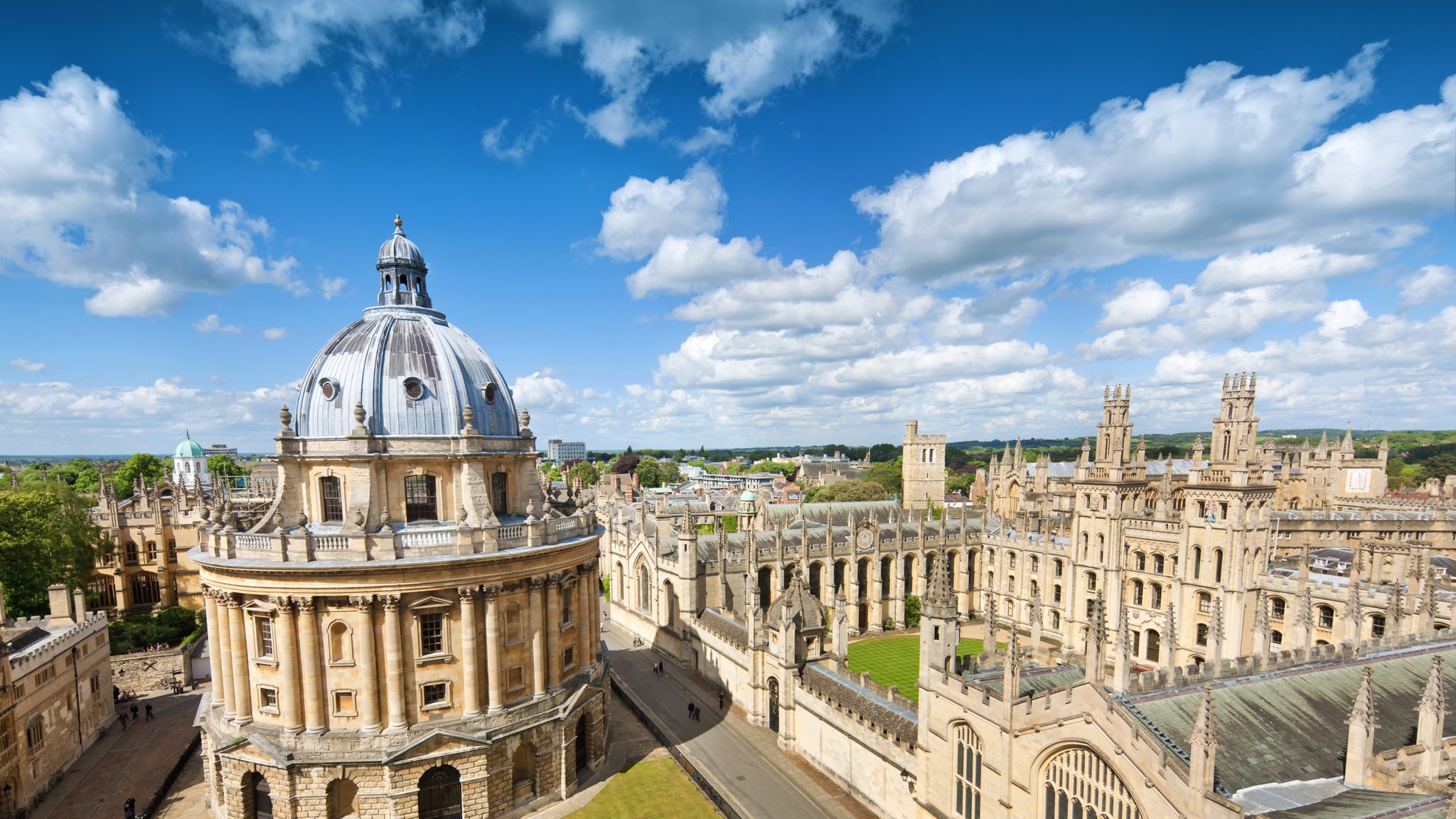 Oxford University Promises Admissions Sea Change To Take In Poorer Students Uk News Sky News