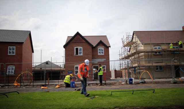 United Kingdom construction sector growth fell 3.4% in January