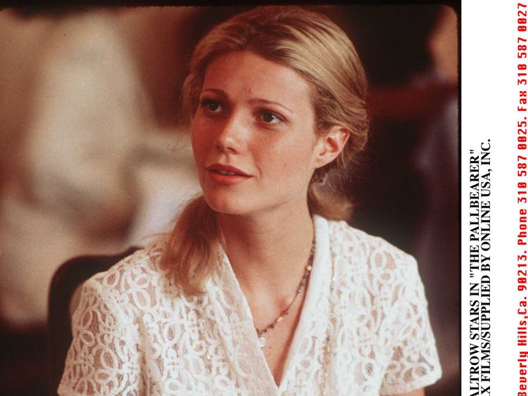 1996 GWYNETH PALTROW STARS IN 'THE PALLBEARER'
1996 GWYNETH PALTROW STARS IN 'THE PALLBEARER'