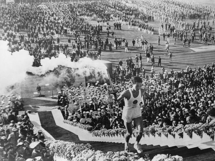 Tokyo's 1964 Olympic flame went out four years ago Tokyo's 1964 Olympic flame went out four years ago