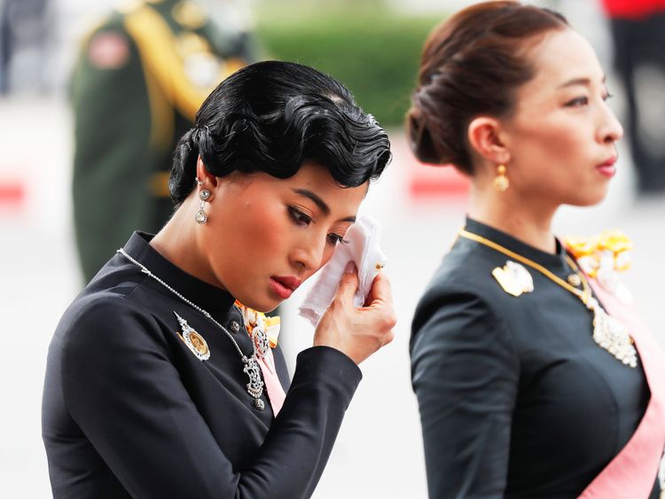 skynews-thailand-royal-princesses_4138664.jpg