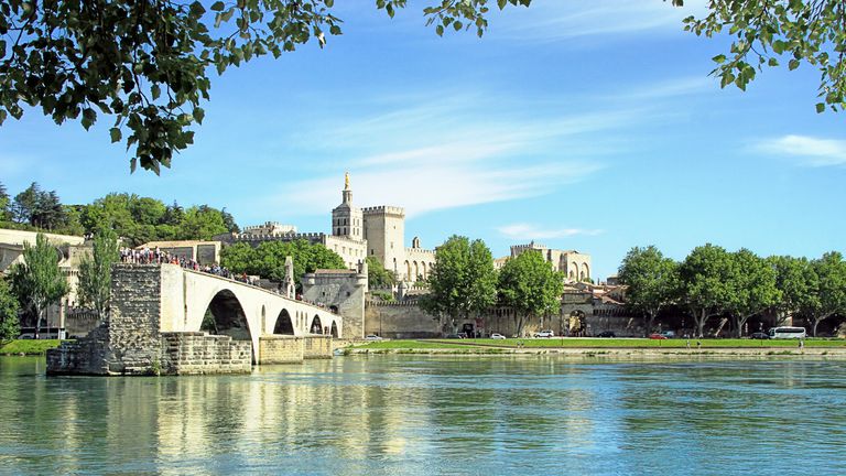 The boat was travelling between Avignon and the river island of Barthelasse
