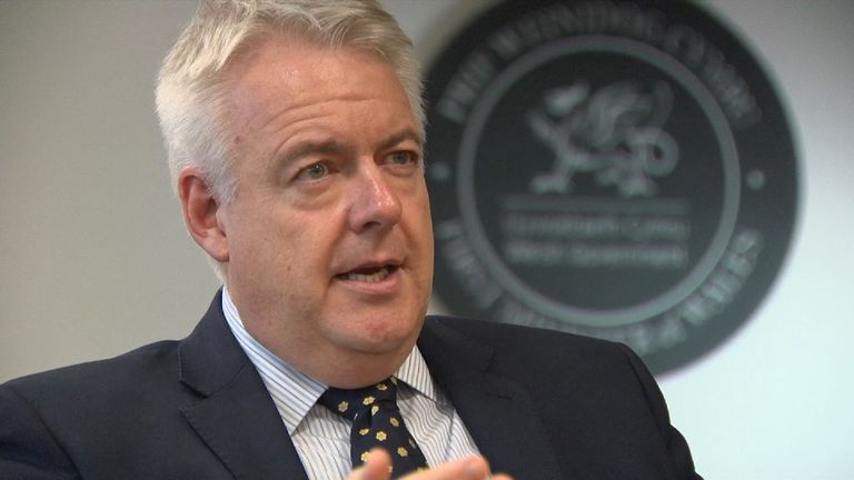 Brexit: Welsh FM warns of constitutional &#39;crisis&#39;