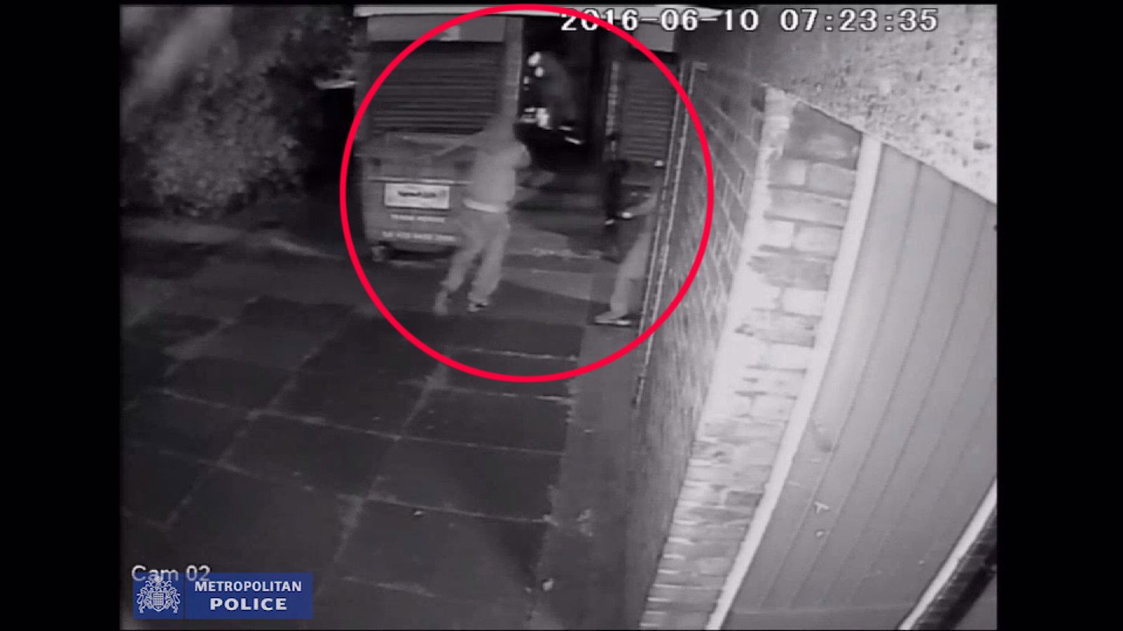 Attempted murder caught on CCTV | News UK Video News | Sky News