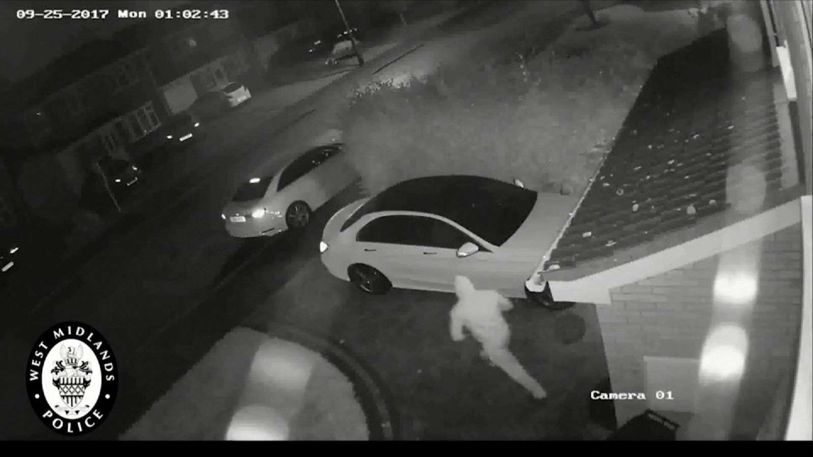 Thieves steal car in 'relay crime' News UK Video News Sky News