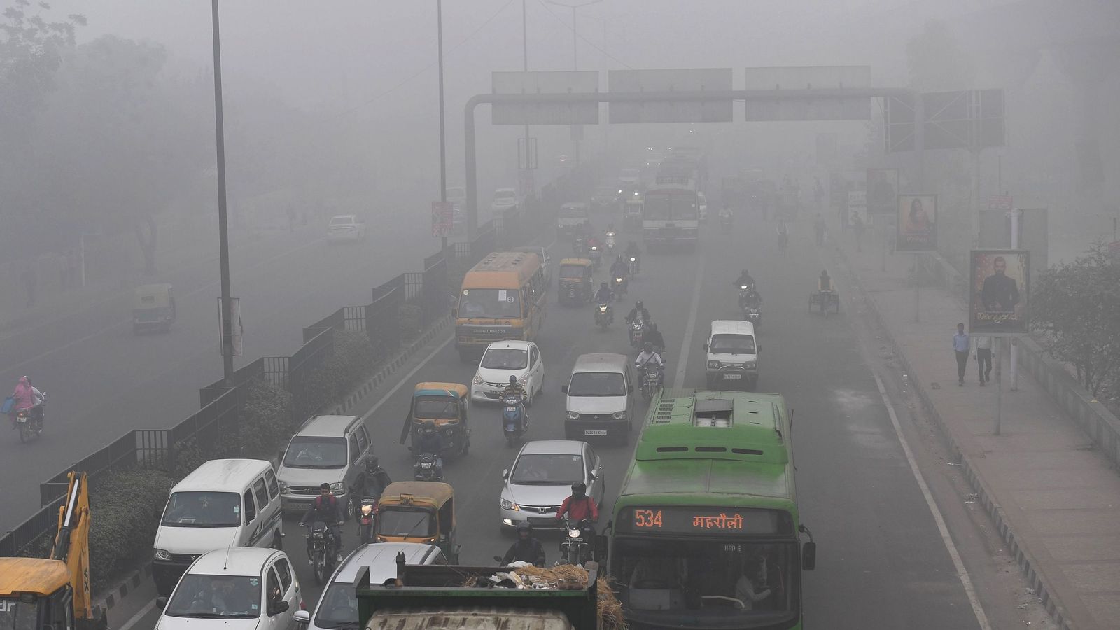 All schools shut in Delhi over air pollution | World News | Sky News