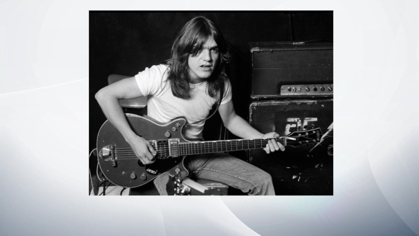 'Visionary' AC/DC co-founder Malcolm Young dies