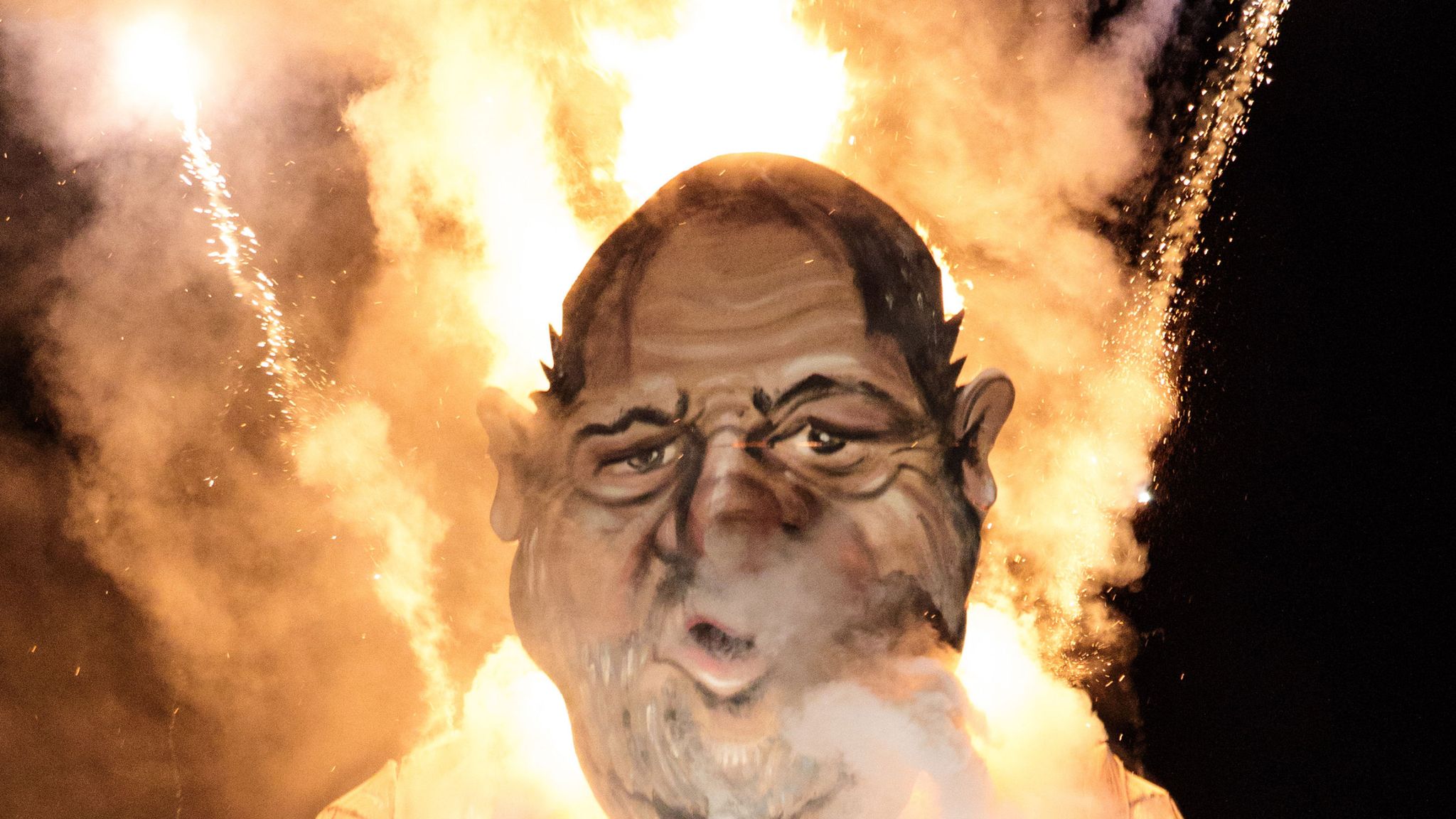 Bonfire of the effigies: Weinstein goes up in flames | UK News | Sky News