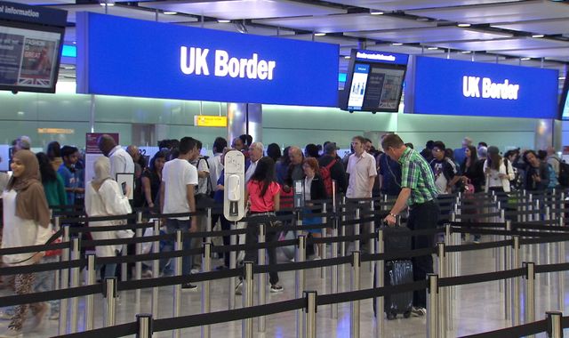 'Global talent' visa: Scientists to be granted fast-track entry to UK after Brexit